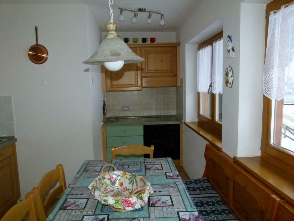 Majon Del Tisler Apartment Canazei Ngoại thất bức ảnh