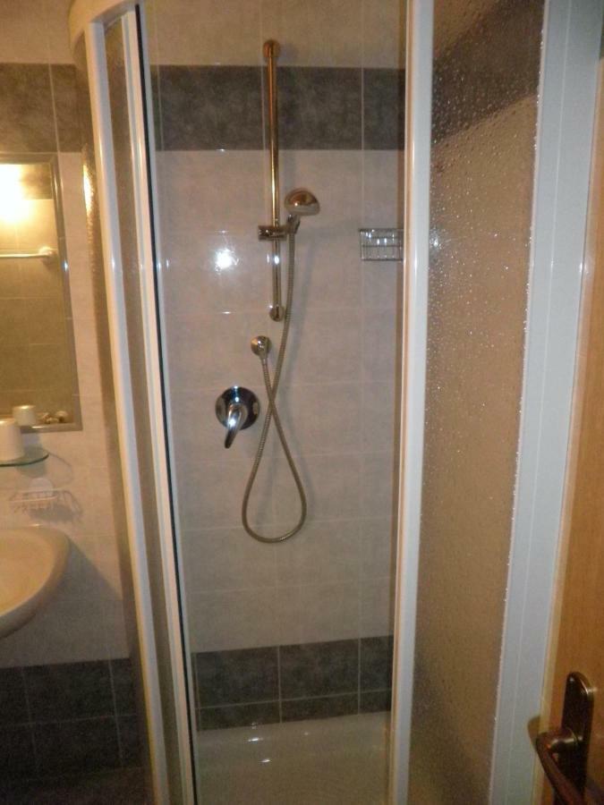 Majon Del Tisler Apartment Canazei Ngoại thất bức ảnh